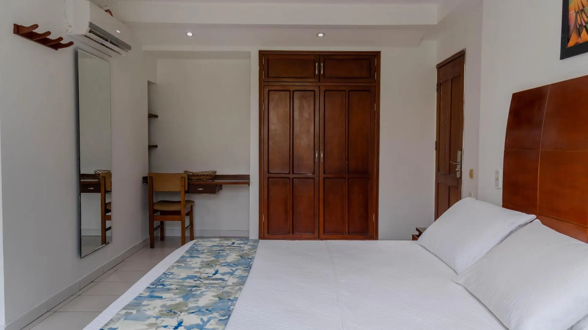 Hotel Coral Reef Cartagena