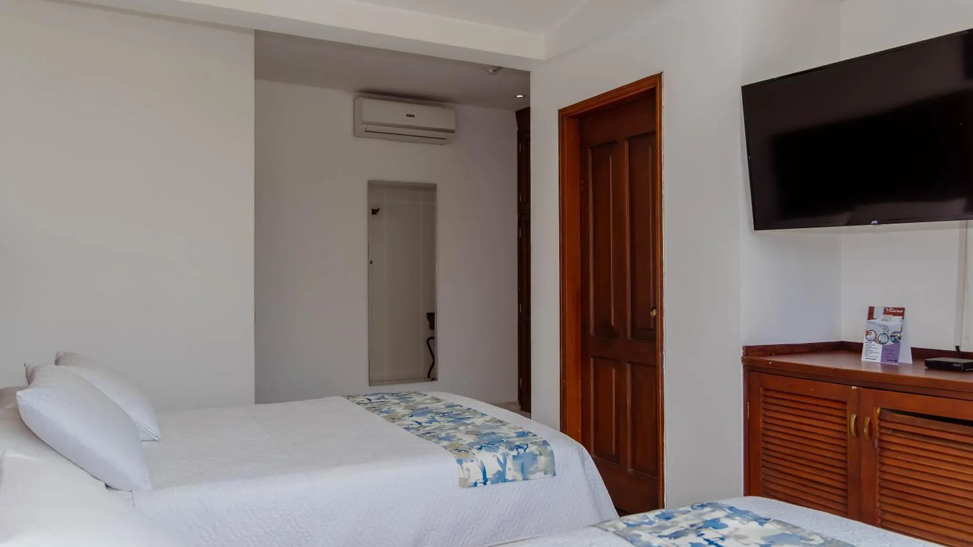 Hotel Coral Reef Cartagena Colombia