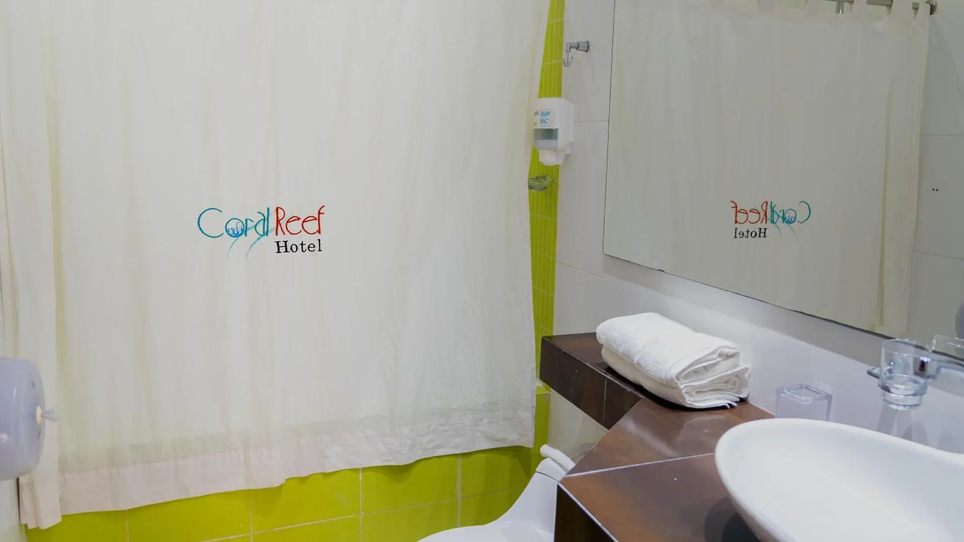 Hotel Coral Reef Cartagena 3*,