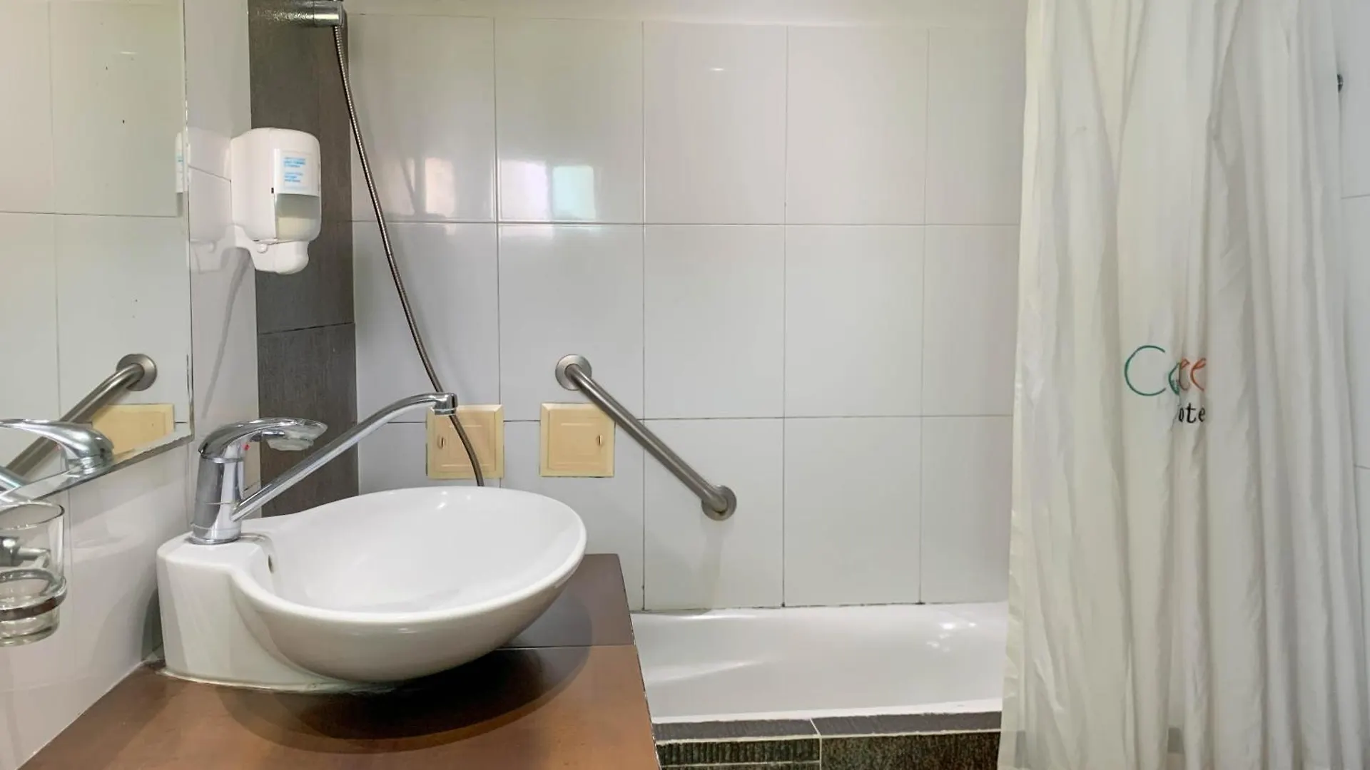 Hotel Coral Reef Cartagena
